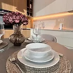 Vapartment Eurovea Bratislava, Private Parking * Bratislava