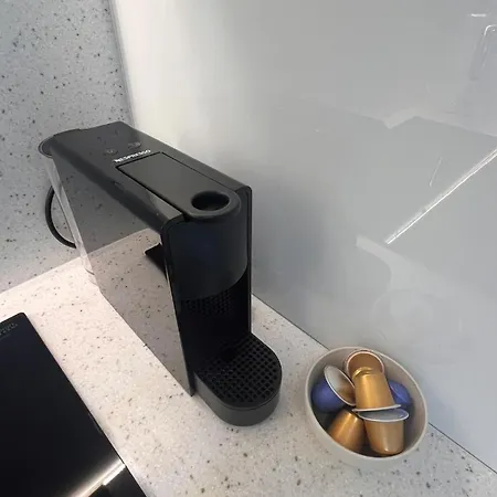 Vapartment Eurovea 2 Bratislava, Private Parking アパート