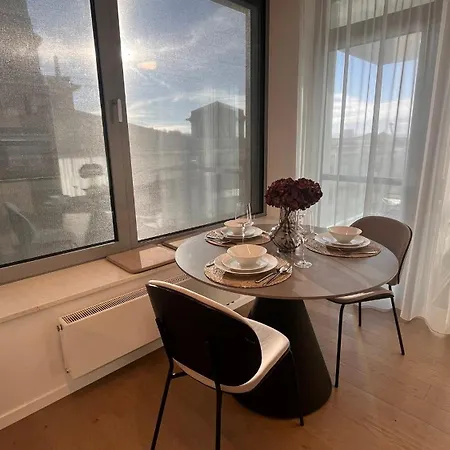 Апартаменти Vapartment Eurovea 2 Bratislava, Private Parking